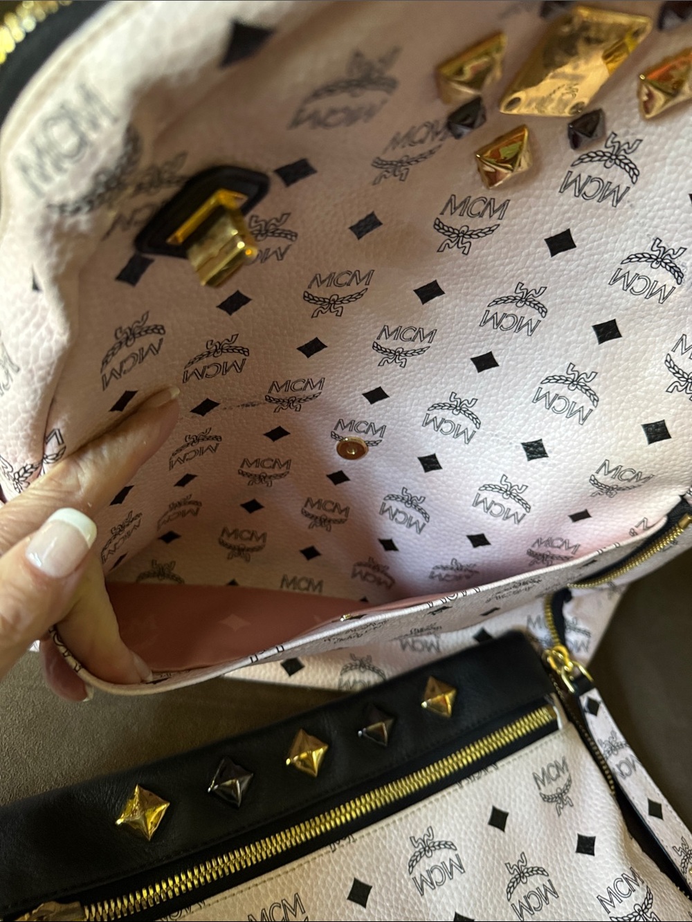 MCM LightPink Logo Black Trim Studded Leather Backpack Includes Detachable Pouch - Picture 15 of 17